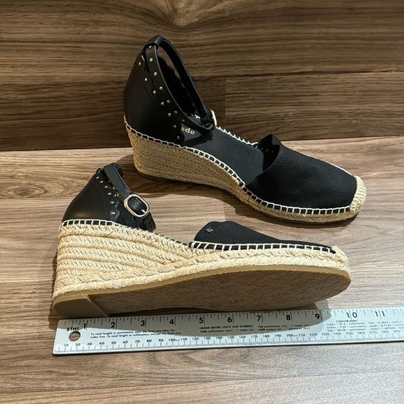 Kate Spade Black Palma Espadrilles Ankle Strap Gold Tone Accent Wedge 8 NWOB - Picture 16 of 17